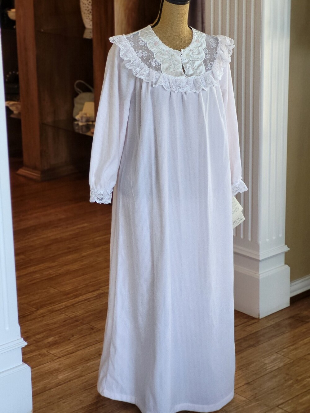 Komar Vintage 70s Pink Polyester Flannel Nightgown NWT Cottagecore Prairie Med